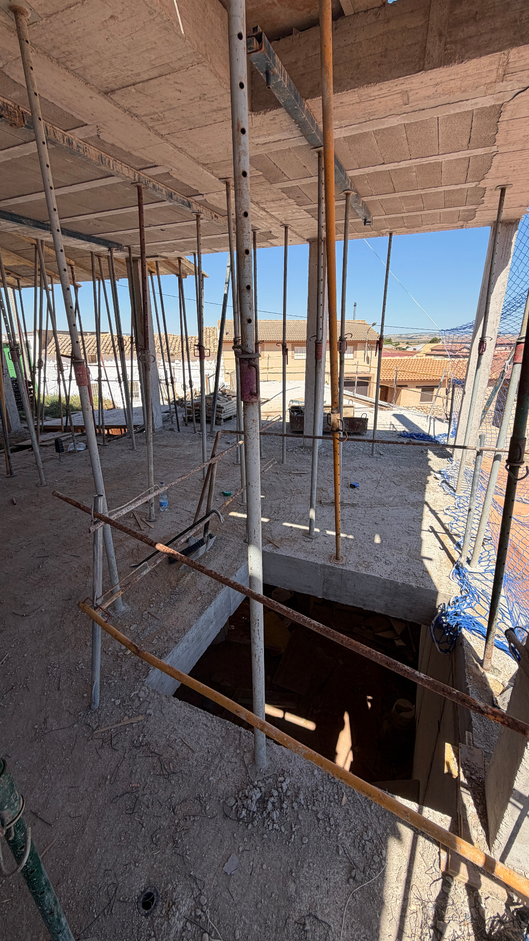Obra de Livanza Estructuras 38